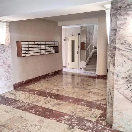 Апартаменты Constellation Жуан-ле-Пен