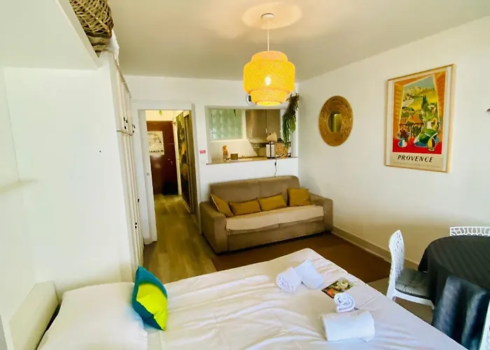 Constellation * Juan-les-Pins